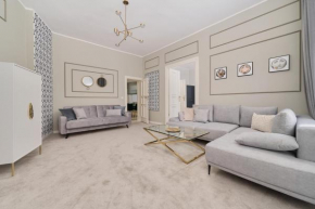 Elegant Apartments Święty Marcin by Noclegi Renters